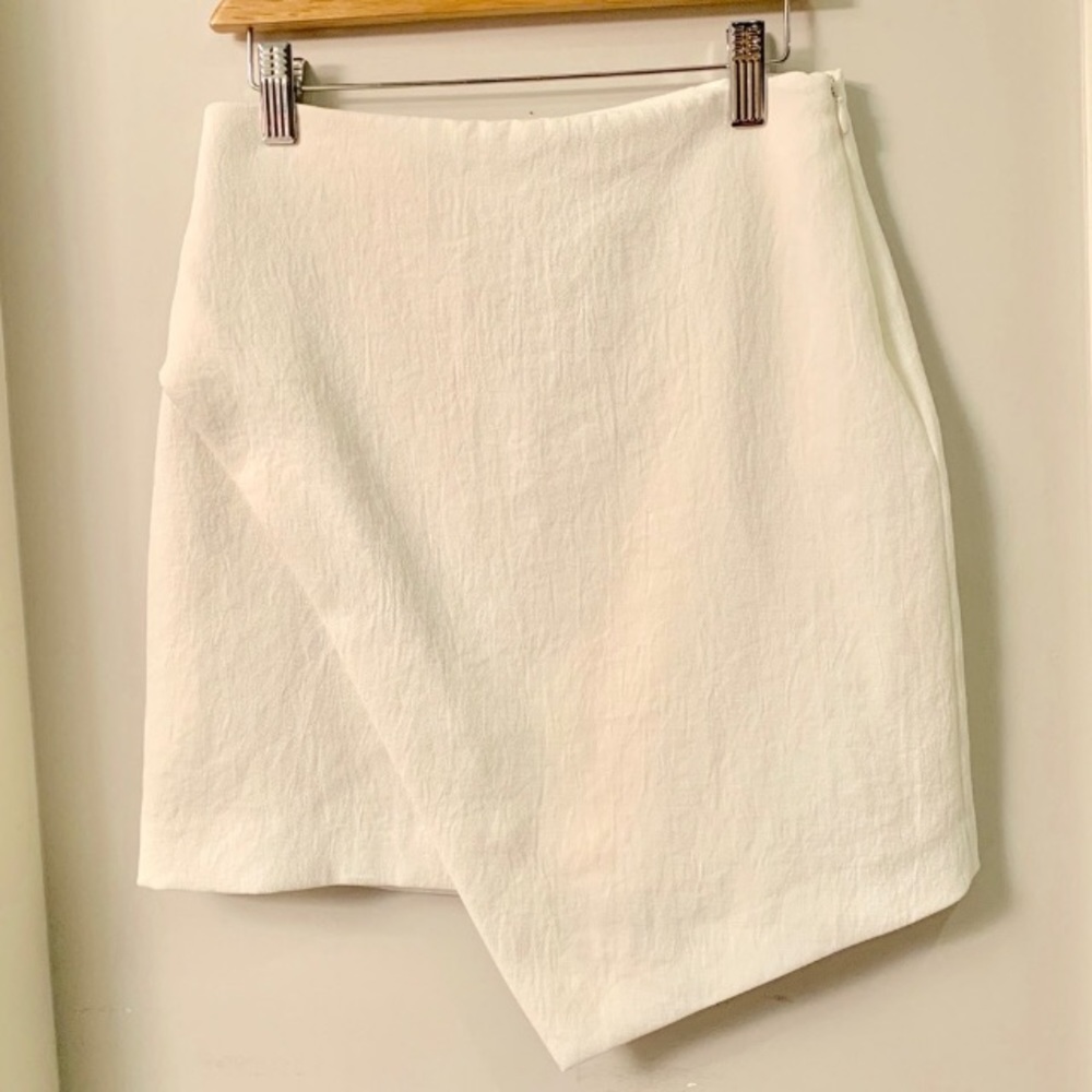 Aritzia Babaton Skirt